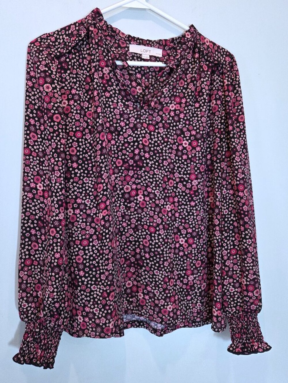 NWOT Ann Taylor LOFT Pink & Black Floral Long Sleeve Blouse Size 14P